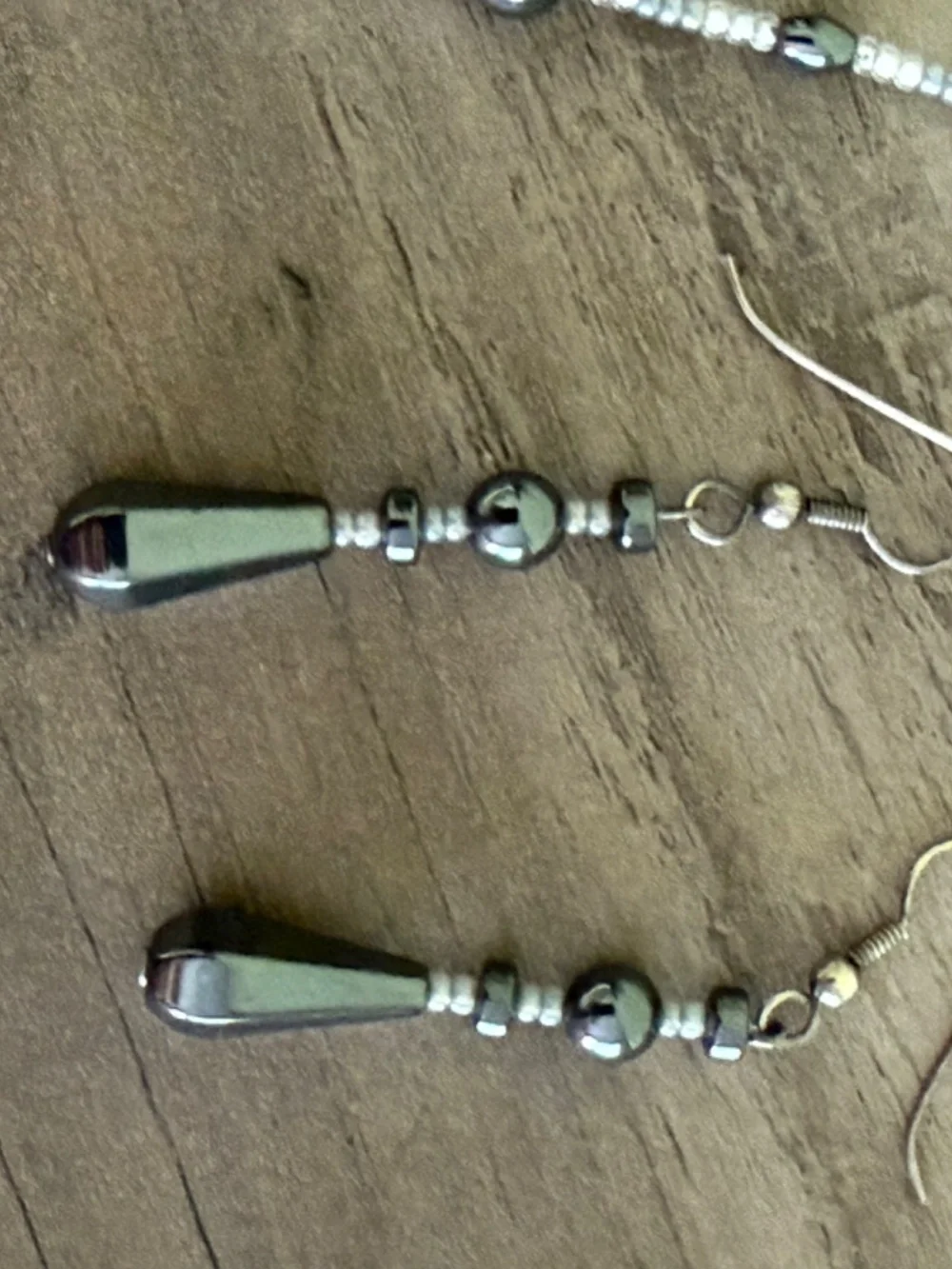 Pink/gray beaded drop necklace and earring set